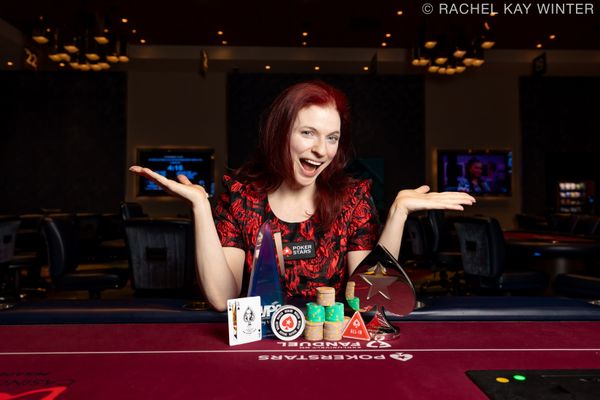 Hometown hero Jen Shahade leaves Philly Open with first PokerStars Spade