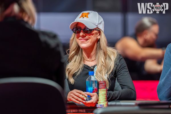Another deep WSOP run for Foxen as she aims for bracelet #6
