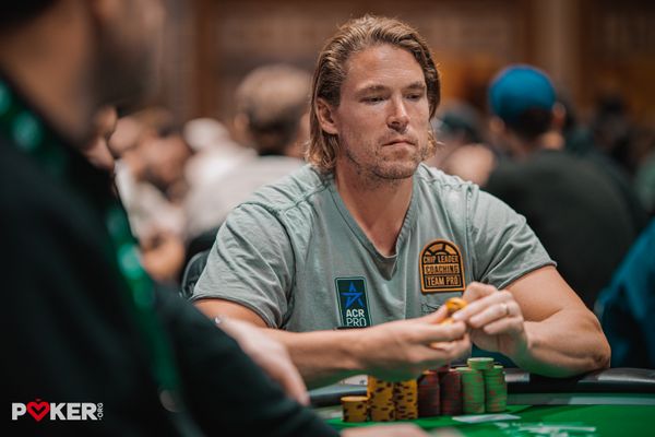 Foxen continues fiery WSOP run with piles in $25K PLO High Roller