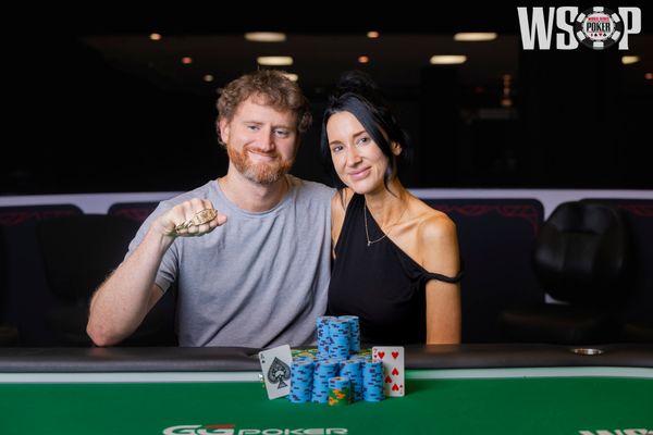 Crazy finish gives David Peters summer saving 5th WSOP bracelet and $1M