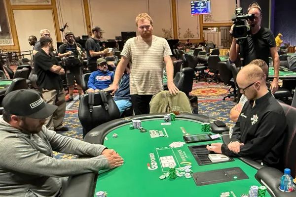 Lee Jones: The players forced the WSOP's hand