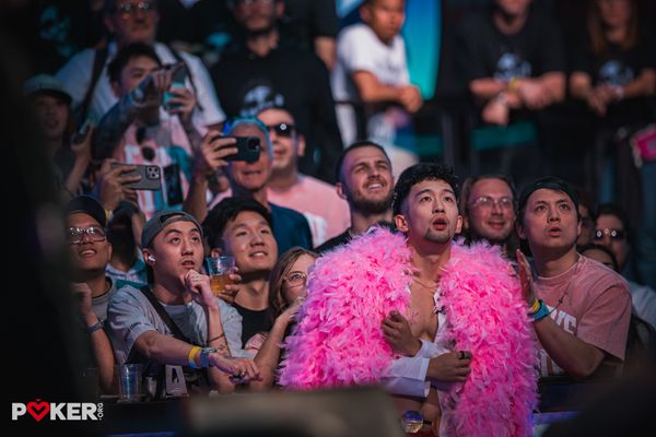 Han Feng flies into second as WSOP Main Event final table logjam builds